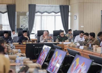 Serap Aspirasi Warga Sidomulyo soal Sengketa Lahan dan Meratus