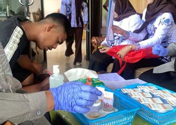 BNNK Tes Urine Driver Keberangkatan Haji