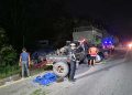 Truk Trailer Alami Kecelakaan Tunggal