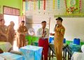 Wabup Beri Penghargaan Siswa SDN 2 Belimbing Nilai TKA Tertinggi