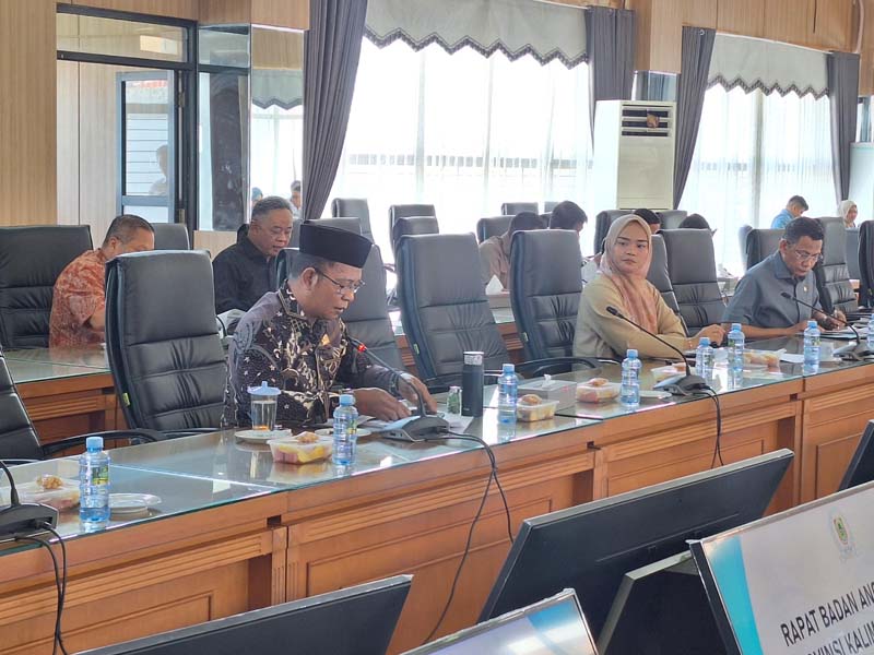 Paman Yani Soroti Tambahan Pegawai Anggota Banggar DPRD Kalsel, M.Yani Helmi pertanyakan tambahan tambah di lingkungan Pemprov Kalsel. (foto:mb/rds)