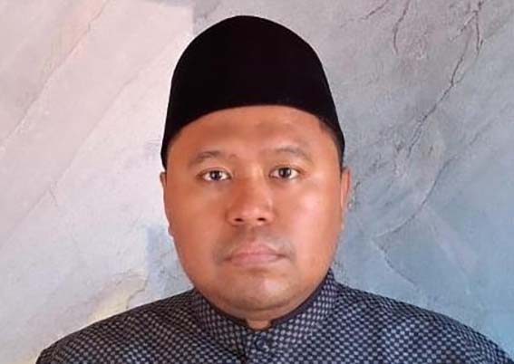 Tawakal Membangun Etos Kerja Umat Fikril Mustofa, SE, MPd (Dosen Agama Islam Poltekkes Kemenkes Semarang)