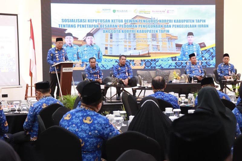 Pemkab Tapin benahi tata kelola iuran korpri guna kesejahteraan ASN SOSIALISASI-Wakil Bupati Tapin H. Juanda memberikan sambutan sekaligus membuka sosialisasi Keputusan Dewan Pengurus Korpri Kabupaten Tapin di Banjarbaru. (foto:mb/ant)