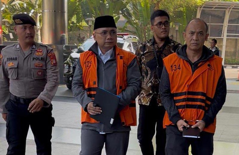 Yaqut Yakin Tak Bersalah dalam Kasus Kuota Haji TERSANGKA kasus dugaan korupsi kuota haji tambahan tahun 2023-2024, Yaqut Cholil Qoumas dan salah satu tersangka lainnya usai diperikda penyidik KPK.