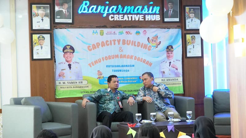 Forum Anak Banjarmasin Dibekali Wawasan Kepemimpinan Sekretaris Daerah Kota Banjarmasin, Ichrom Muftezar hadiri kegiatan Capacity Building dan Temu Forum Anak Daerah Kota Banjarmasin Tahun 2026. (foto:mb/ist)