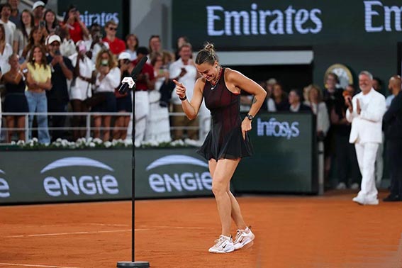 Sabalenka Genapi 100 Pekan di Peringkat Satu Dunia WTA Petenis asal Belarus Aryna Sabalenka.(foto;mb/web)