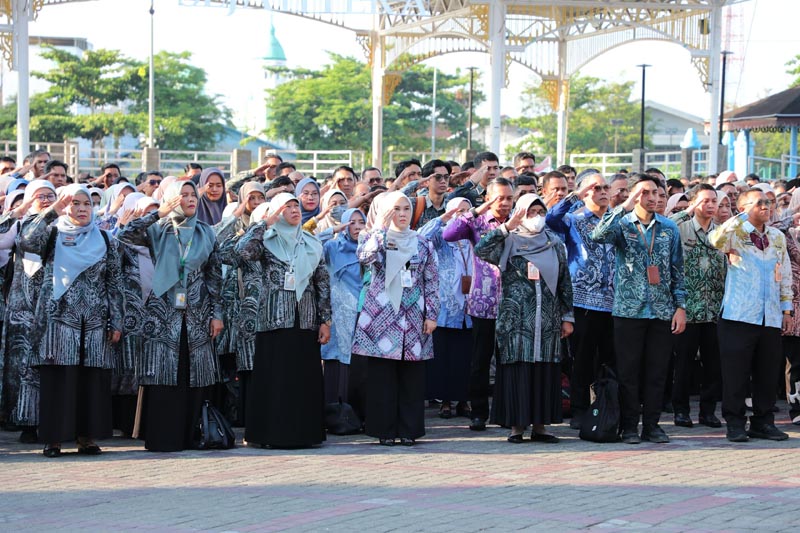 Banjarmasin Komit Dorong Perlindungan dan Pemenuhan Hak Anak Pemerintah Kota Banjarmasin menggelar Apel Pagi dalam rangka memperingati Hari Anak Nasional (HAN) ke-42 Tahun 2026 di Halaman Balai Kota Banjarmasin. (foto:mb/ist)