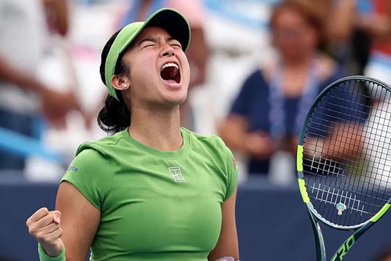Eala Petenis Filipina Pertama Juarai WTA 500 Bereaksi - Petenis Filipina Alexandra Eala bereaksi dalam pertandingan final WTA 500 Mubadala Citi DC Open 2026 melawan petenis Amerika Jessica Pegula di Washington D.C., Senin (3/8).(foto:mb/web)