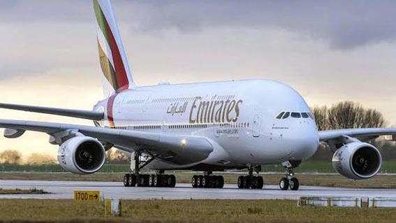 Pendaratan Perdana AirBus A380 (Foto: mb/cnn)