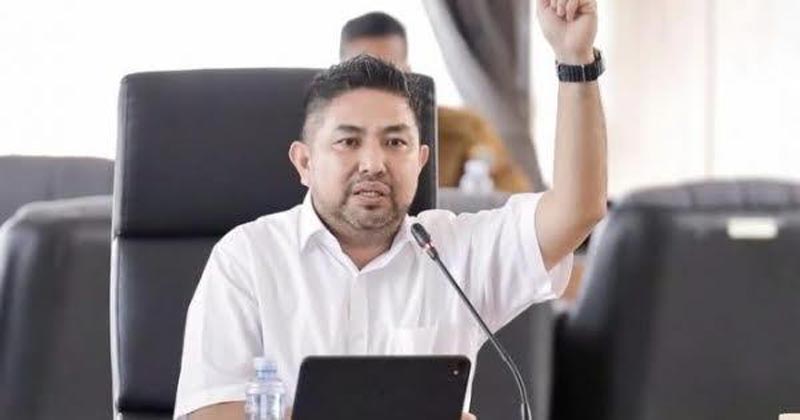 Bang Dhin Desak EvaluasiI Tolak Pelayanan Investasi Kalsel Anggota DPRD Provinsi Kalimantan Selatan, H. M. Syaripuddin, S.E., M.AP.,