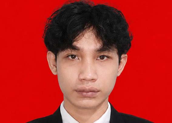 Harga Mahal Untuk Satu Kursi Demokrasi: Pengabdian atau Investasi? Oleh : Muhammad Miko Saputra (Mahasiswa Fakultas Hukum, Prodi Ilmu Hukum Universitas Lambung Mangkurat)