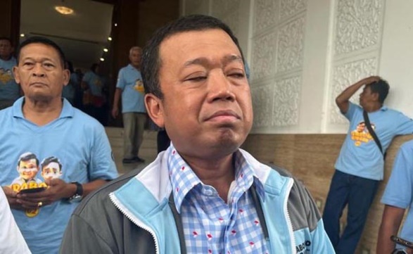 C:\Users\Desain 01\AppData\Local\Microsoft\Windows\INetCache\Content.Word\nusron wahid.jpg