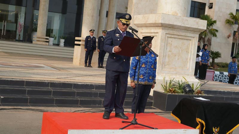 Pemkab Gelar Apel Peringatan Hari Perhubungan Nasional APEL-Dinas Perhubungan menggelar Apel Peringatan Hari Perhubungan Nasional dan Hari Kesadaran Nasional . (ebet)