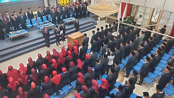 150 Pejabat Dilantik, di Antaranya 52 Lurah PROSESI pelantikan Jabatan Tinggi Pratama dan Adminitrasi serta lurah di lingkungan Pemko Banjarmasin, Rabu (23/9).(foto:mb/ist)