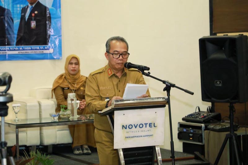 Pemprov Kalsel Percepatan Pembangunan Sanitasi Pemukiman Sekdaprov Kalimantan Selatan, HM Syarifuddin saat menyampaikan sambutan sekaligus membuka Coaching Clinic 3 Implementasi Straegi Sanitasi Kabupaten/Kota (SSK) Program Percepatan Pembangunan Sanitasi Permukiman (PPSP) Tahun 2026, di Banjarbaru