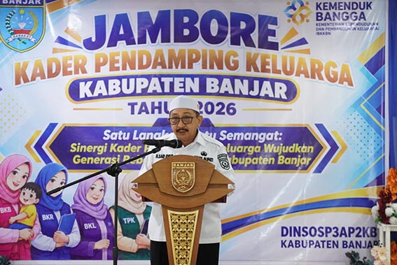 Wabup Buka Jambore Kader TPK WABUP Banjar Habib Idrus Al Habsyi memberikan arahan saat membuka Jambore Kader Pendamping Keluarga Tingkat Kabupaten Banjar Tahun 2026.(foto:mb/ist)