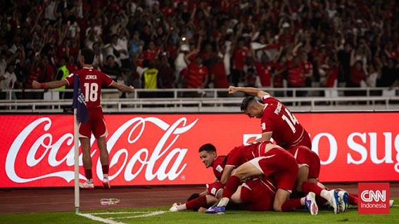 Ranking FIFA Timnas Indonesia Naik, Herdman Samai Capaian Kluivert Timnas Indonesia mencapai ranking tertinggi dalam enam tahun terakhir.( Foto: mb/CNNI)