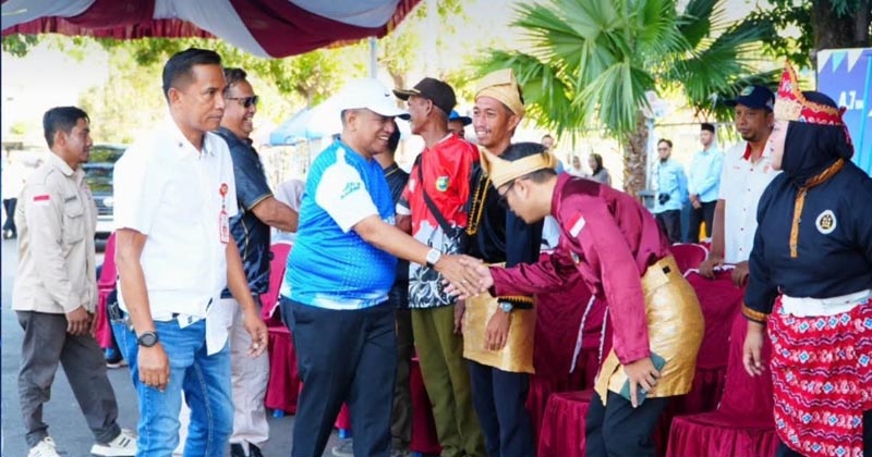 Wabub : Lestarikan Budaya Melalui Festival Olahraga Tradisional Wakil Bupati Tanah Laut (Tala) HM Zazuli dalam kegiatan festival olahraga tradisional.