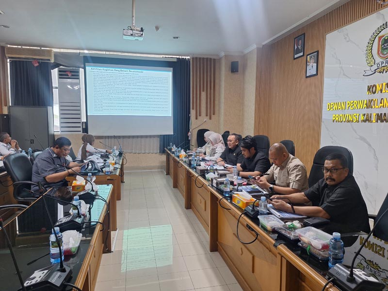 Komisi I Soroti SILPA di Kesbangpol, Minta Evaluasi Pr6ogram Prioritas 2027 Komisi I DPRD Kalimantan Selatan saat rapat dengan Badan Kesbangpol Kalsel.rds