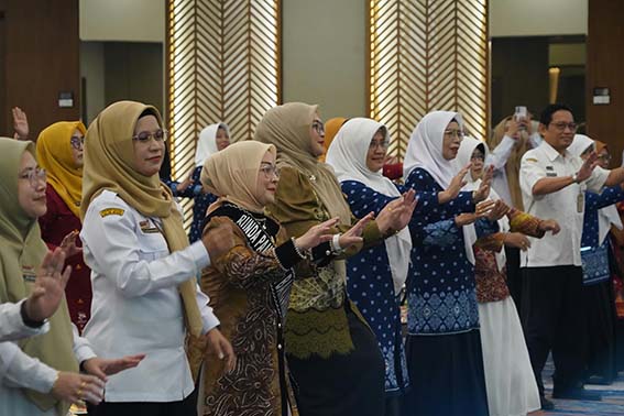 Ratusan Guru PAUD Dituntut Jadi Teladan 7 Kebiasaan Hebat BUNDA PAUD Kota Banjarmasin Hj Neli Listriani dalam kegiatan pelatihan G7KAIH bersama bunda PAUD se-Kota Banjarmasin.(foto:mb/ist)