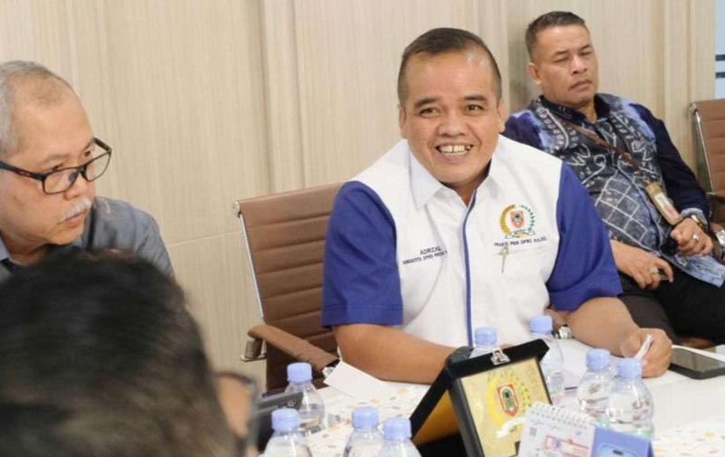 Komisi II Koordinasi dengan Asbanda, Kawal Likuiditas Bank Kalsel Anggota Komisi II DPRD Kalsel, Adrizal, saat melakukan koordinasi dengan Asosiasi Bank Pembangunan Daerah (Asbanda) di Jakarta.ist
