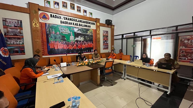 Banpres Karhutla Tahap II Siap Dimanfaatkan BANTUAN-Arahan terkait bantuan Presiden (Banpres) Tahap II untuk penanganan Kebakaran Hutan dan Lahan (Karhutla) di enam kabupaten/kota di Kalimantan Selatan. Bantuan tersebut diinformasikan memiliki alokasi anggaran sekitar Rp10 miliar untuk setiap daerah.{{ida}}