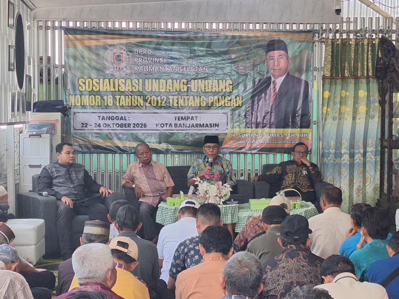 Suripno Ajak Warga Banjarmasin Barat Perkuat Ketahanan Pangan Wakil Ketua Komisi II DPRD Kalimantan Selatan, Suripno Sumas, saat menggelar sosialisasi peraturan perundang-undangan tentang pangan bersama warga Banjarmasin Barat.rds
